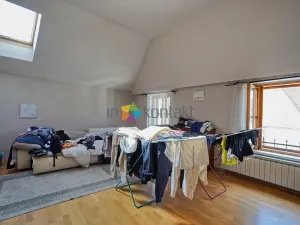 Prodej bytu 3+1, Znojmo, Zelenářská, 192 m2