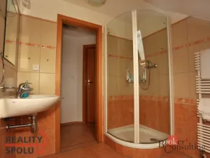 Prodej ubytování, Srní, 439 m2