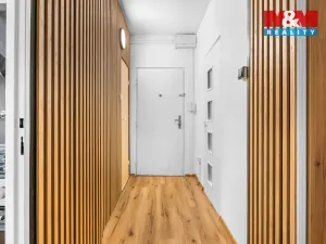 Prodej bytu 3+1, Ústí nad Labem - Ústí nad Labem-centrum, Ve Smyčce, 64 m2