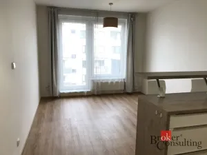 Pronájem bytu 2+kk, Praha - Střížkov, Zakšínská, 53 m2