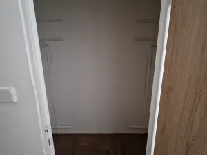 Pronájem bytu 2+1, Chomutov, Dřínovská, 64 m2