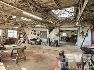 Pronájem komerční nemovitosti, Uhlířské Janovice, Tyršova, 190 m2