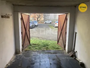 Pronájem garáže, Opava, Máchova, 16 m2