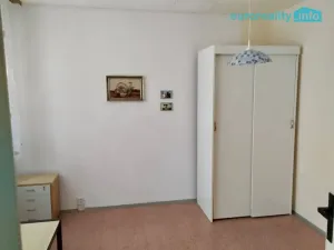 Prodej bytu 4+1, Cheb, Hrnčířská, 79 m2