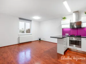 Pronájem bytu 2+kk, Praha - Vršovice, Bajkalská, 53 m2