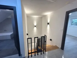 Pronájem rodinného domu, Všemyslice - Bohunice, 168 m2