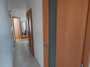 Prodej bytu 3+1, Praha - Horní Počernice, Lhotská, 73 m2