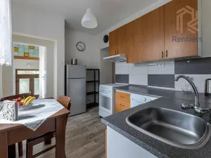 Pronájem bytu 1+1, Praha - Kyje, Sklenská, 25 m2