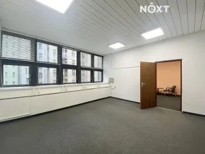 Pronájem kanceláře, Praha - Nové Město, Na Moráni, 44 m2