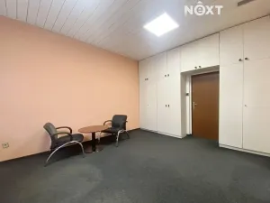 Pronájem kanceláře, Praha - Nové Město, Na Moráni, 44 m2