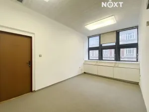 Pronájem kanceláře, Praha - Nové Město, Na Moráni, 36 m2