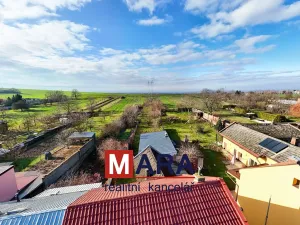 Prodej rodinného domu, Charváty, 172 m2