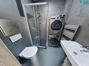 Pronájem bytu 2+kk, Třebíč, Martinské nám., 46 m2