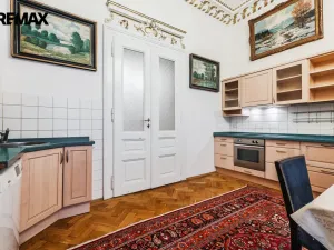 Pronájem bytu 4+1, Praha - Nové Město, Na Zderaze, 180 m2