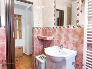 Pronájem bytu 2+1, Rybitví, Školní, 65 m2