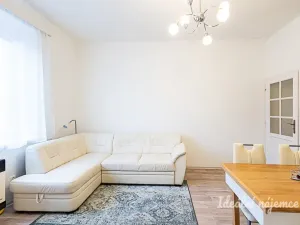 Pronájem bytu 2+kk, Praha - Holešovice, Osadní, 46 m2