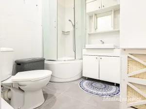 Pronájem bytu 2+kk, Praha - Holešovice, Osadní, 46 m2