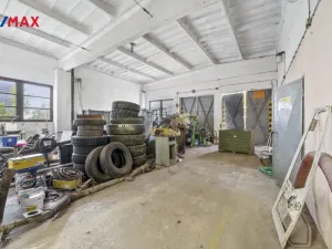 Pronájem skladu, Skuteč, Smetanova, 253 m2