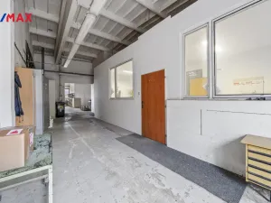 Pronájem skladu, Skuteč, Smetanova, 254 m2