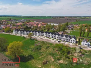 Prodej rodinného domu, Pečky - Velké Chvalovice, Za Statkem, 166 m2