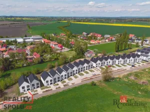 Prodej rodinného domu, Pečky - Velké Chvalovice, Za Statkem, 166 m2