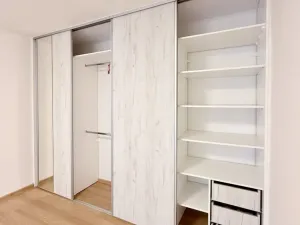 Pronájem bytu 1+1, Ostrava - Svinov, Evžena Rošického, 40 m2