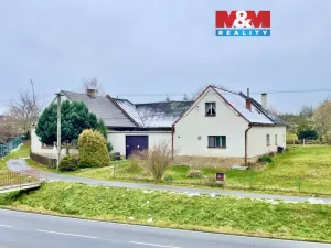 Prodej rodinného domu, Třebařov, 336 m2