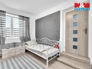 Prodej rodinného domu, Staré Jesenčany, 110 m2