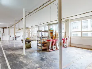 Pronájem skladu, Luby, 1700 m2