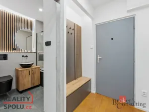 Prodej bytu 2+1, Náchod, Kostelecká, 47 m2