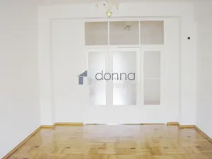 Pronájem bytu 3+1, Praha, Francouzská, 100 m2