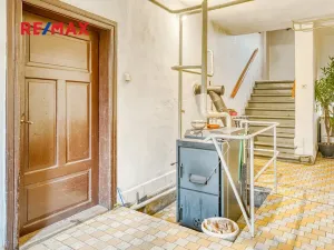 Prodej rodinného domu, Provodín, 290 m2