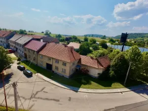 Prodej rodinného domu, Drysice, 349 m2