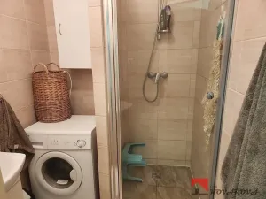 Prodej bytu 2+kk, Kralupy nad Vltavou, sídl. Hůrka, 38 m2