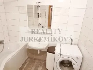 Pronájem bytu 3+1, České Budějovice - České Budějovice 2, Netolická, 67 m2