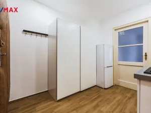 Pronájem bytu 2+1, Praha - Podolí, Nad Ondřejovem, 42 m2
