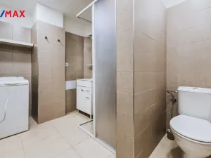Pronájem bytu 2+1, Praha - Podolí, Nad Ondřejovem, 42 m2