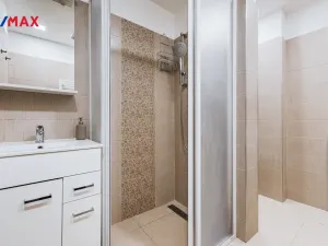 Pronájem bytu 2+1, Praha - Podolí, Nad Ondřejovem, 42 m2