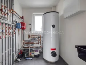 Prodej apartmánu, Frymburk, 218 m2