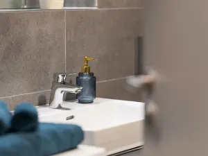 Pronájem bytu 2+kk, Praha - Hloubětín, Poděbradská, 50 m2