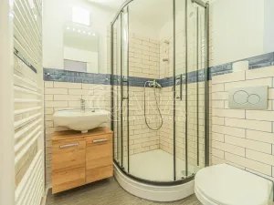 Pronájem bytu 2+kk, Beroun - Beroun-Město, Na Vinici, 45 m2