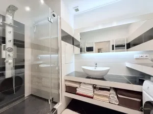 Prodej bytu 4+1, Ostrava, V Zálomu, 76 m2