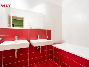 Prodej bytu 2+kk, Karlovy Vary, Libušina, 51 m2