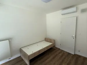 Pronájem kanceláře, Brno, Hvězdová, 109 m2