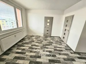 Pronájem bytu 1+1, Bruntál, Družební, 35 m2