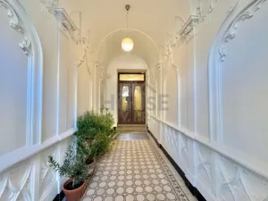 Prodej bytu 2+1, Praha - Bubeneč, Korunovační, 51 m2