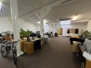 Pronájem obchodního prostoru, Pardubice, Bělobranské náměstí, 191 m2