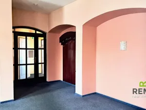 Pronájem restaurace, Kunovice, V Grni, 197 m2