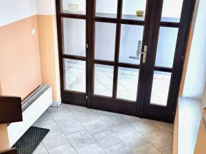 Pronájem restaurace, Kunovice, V Grni, 197 m2