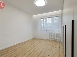 Prodej bytu 3+kk, Ostrava, Kischova, 58 m2